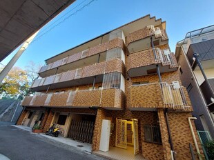 ﾗｲｵﾝｽﾞﾏﾝｼｮﾝ石屋川（401）の物件外観写真